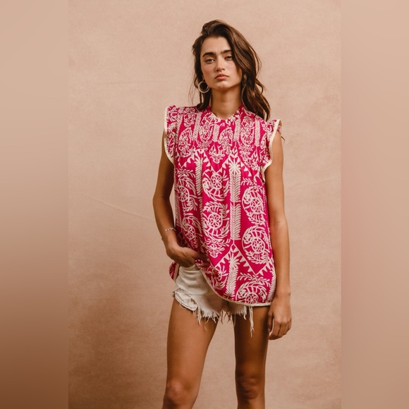 BiBi Printed Ruffle Sleeve Top - Picture 6 of 14